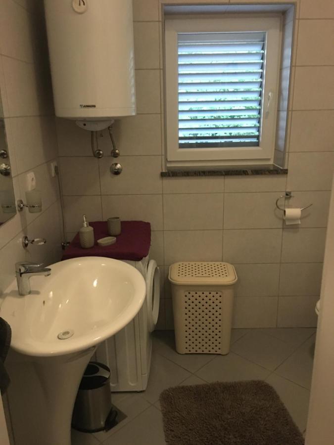 Nikka Apartments Malinska Eksteriør bilde
